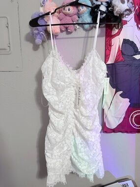 NWT For Love & Lemons White Lace Samira Mini Dress size large